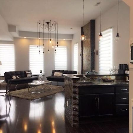 Luxury Three Story Apartment In Short North Columbus Eksteriør billede
