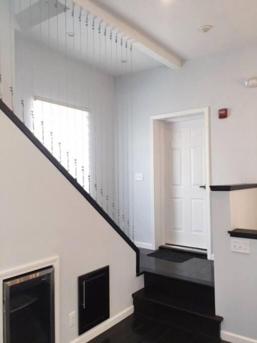 Luxury Three Story Apartment In Short North Columbus Eksteriør billede